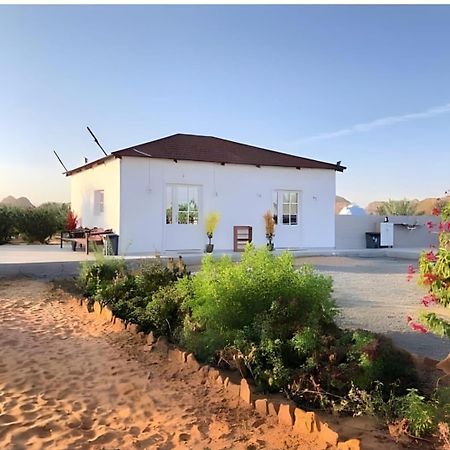 منتجع إستكنان The Quite 2 Apartment Al Ula Exterior photo